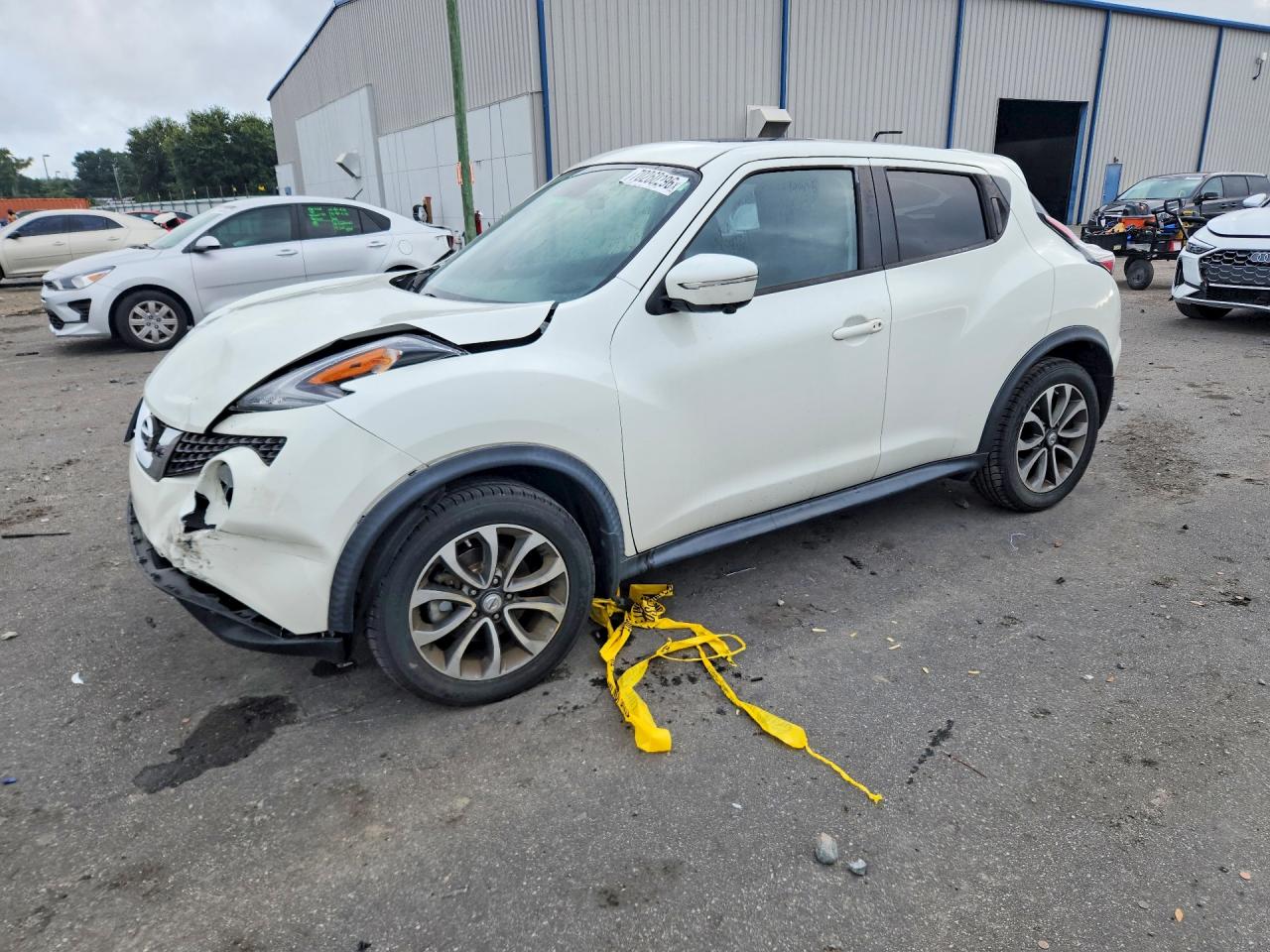 2017 NISSAN JUKE SL | JN8AF5MR6HT702752 | UPCARS