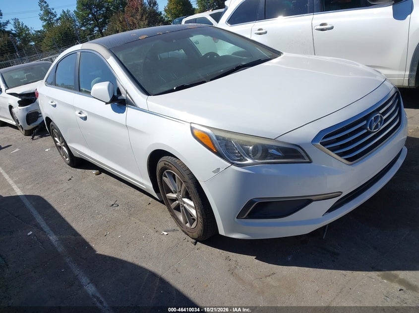 2016 HYUNDAI SONATA SE | 5NPE24AF5GH352398 | UPCARS