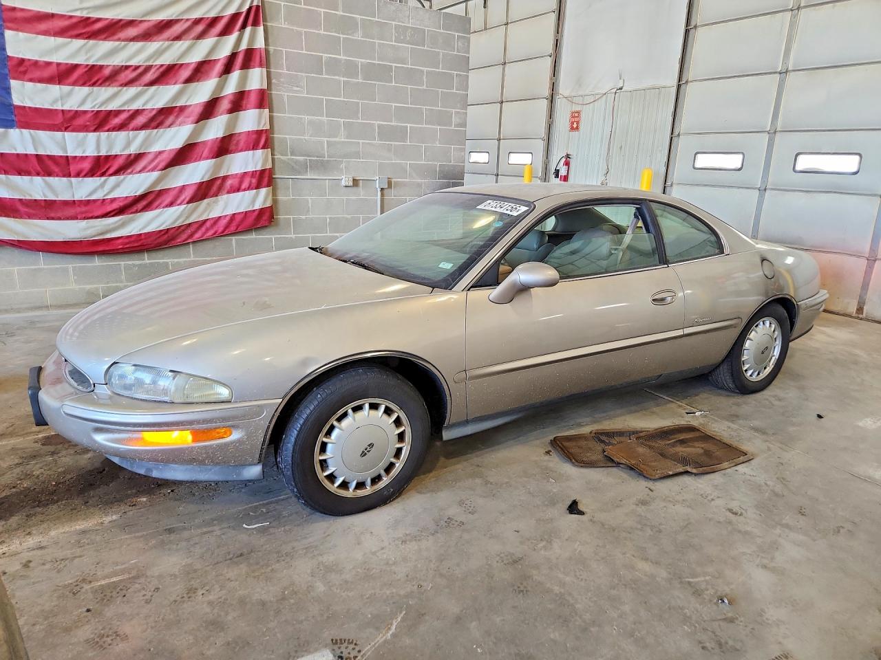 1997 BUICK RIVIERA | 1G4GD22K2V4717802 | UPCARS