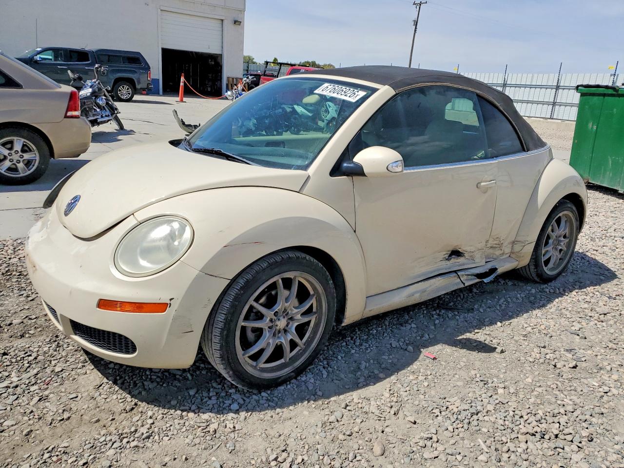2008 VOLKSWAGEN BEETLE CONVERTIBLE S | 3VWPF31Y88M401644 | UPCARS