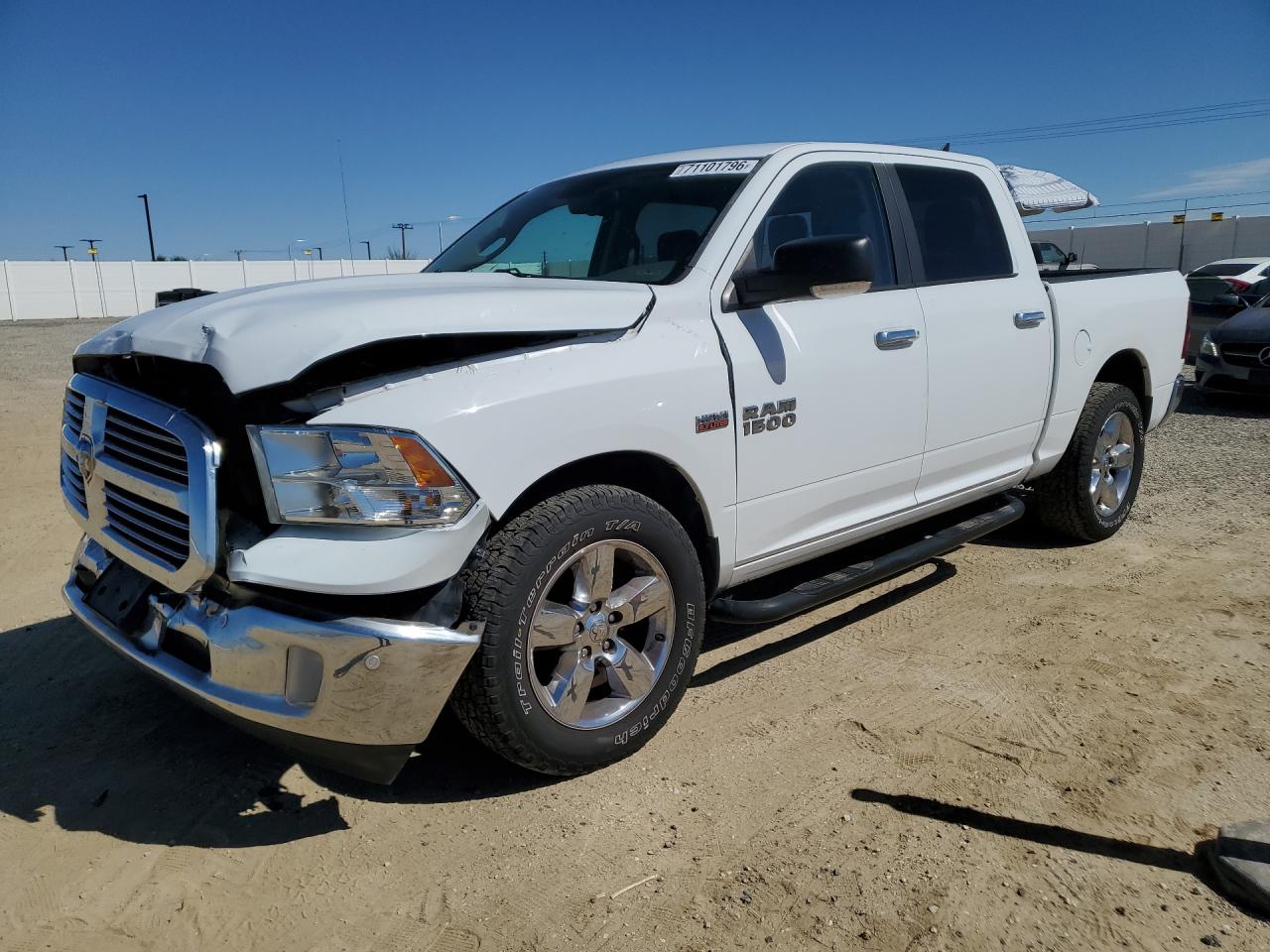 2018 RAM 1500 SLT | 1C6RR6LT7JS177048 | UPCARS