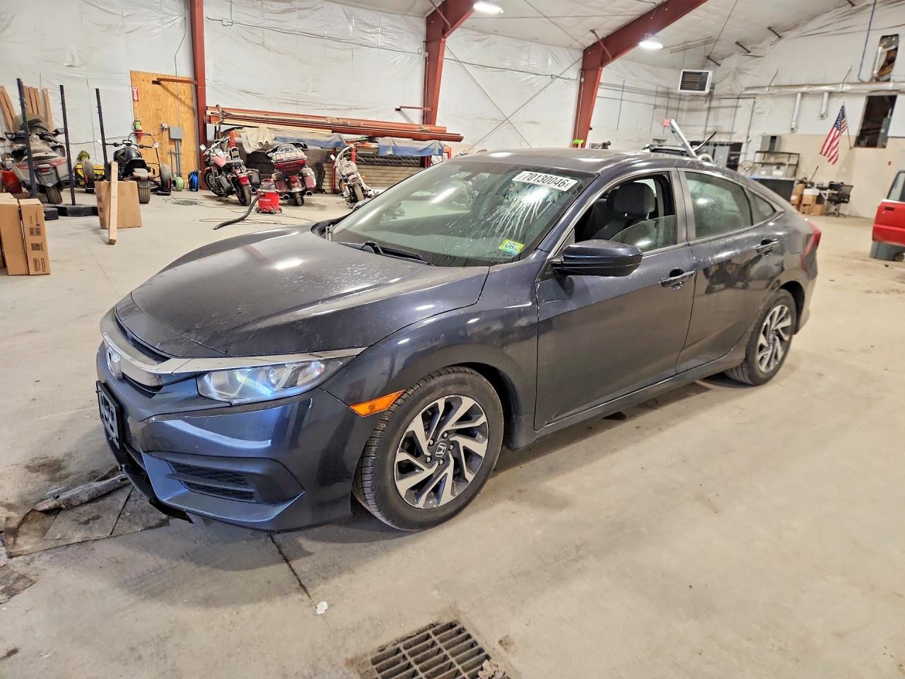 2018 HONDA CIVIC EX | 2HGFC2F76JH515066 | UPCARS
