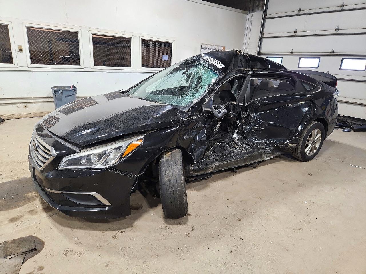 2016 HYUNDAI SONATA SE | 5NPE24AF0GH366399 | UPCARS