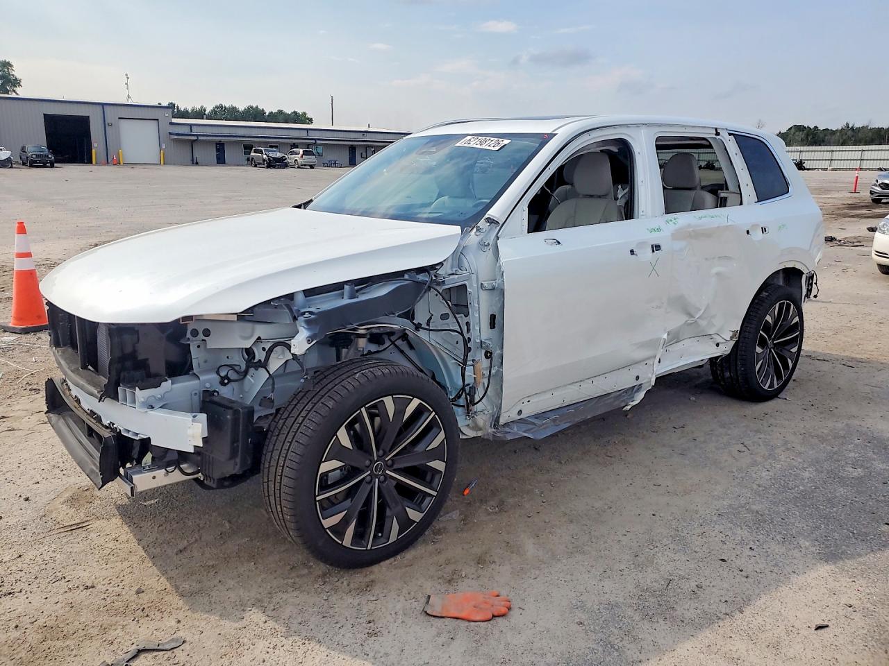 2026 VOLVO XC90 ULTRA | YV4062PF6T1476320 | UPCARS