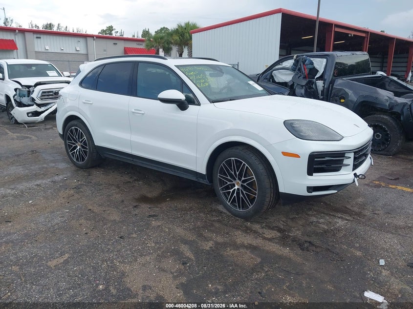 2024 PORSCHE CAYENNE | WP1AA2AY8RDA03640 | UPCARS