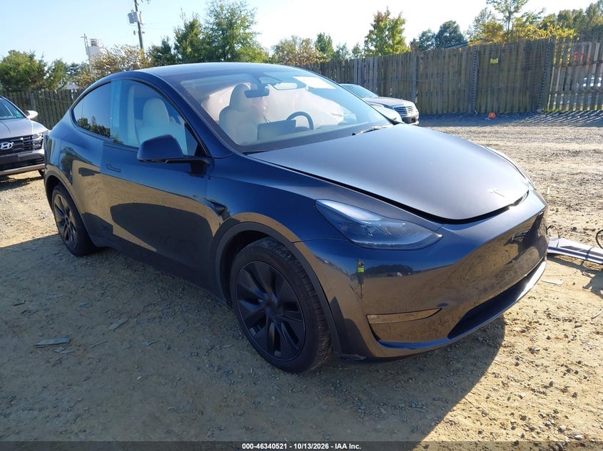 2025 TESLA MODEL Y LONG RANGE DUAL MOTOR ALL-WHEEL DRIVE | 7SAYGDEE4SF303249 | UPCARS