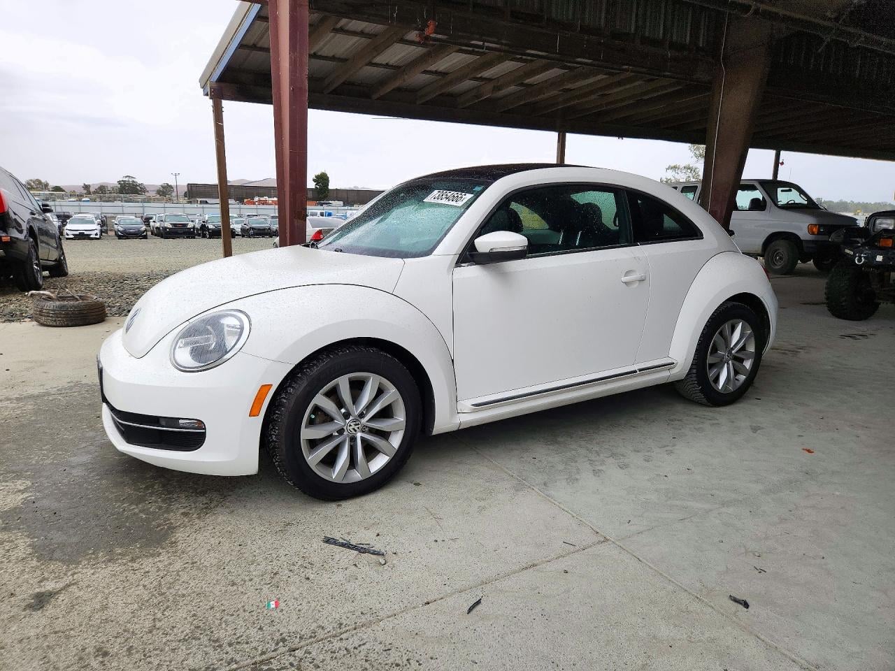 2013 VOLKSWAGEN BEETLE | 3VWRL7AT0DM656246 | UPCARS