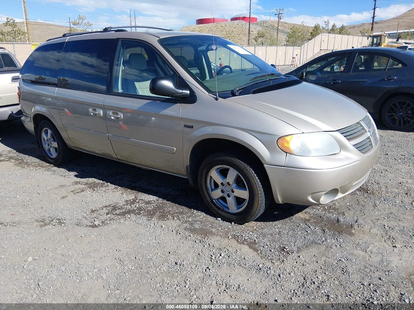2007 DODGE GRAND CARAVAN SXT | 2D4GP44L77R357684 | UPCARS