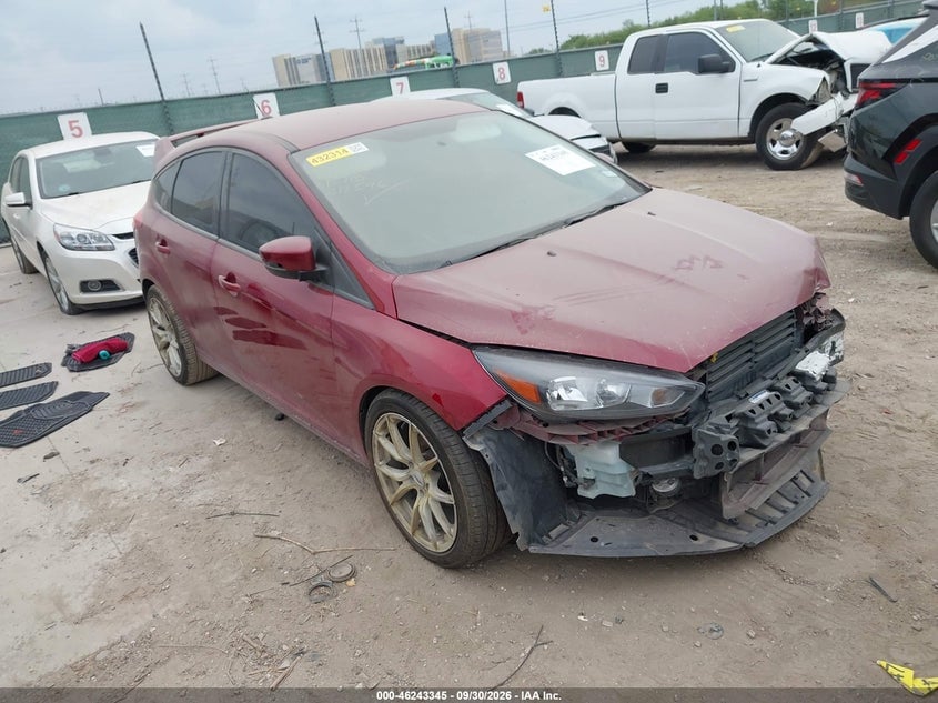 2015 FORD FOCU SE | 1FADP3K28FL313596 | UPCARS