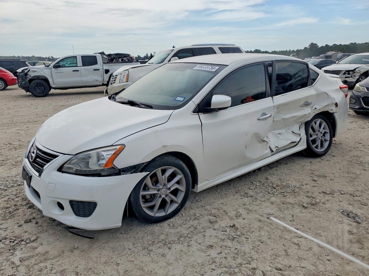 2013 NISSAN SENTRA S/SV/SR/SL | 3N1AB7AP6DL679738 | UPCARS