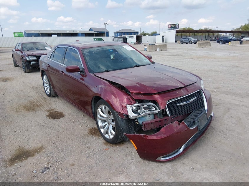 2018 CHRYSLER 300 TOURING L | 2C3CCAAG7JH177085 | UPCARS