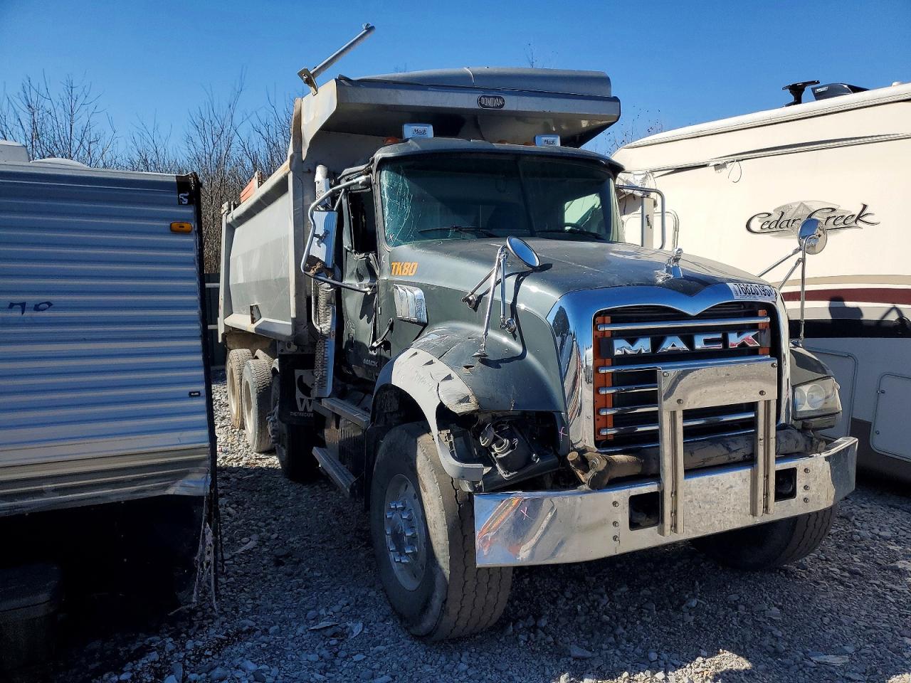 2015 MACK 700 GU700 | 1M2AX07C6FM024929 | UPCARS