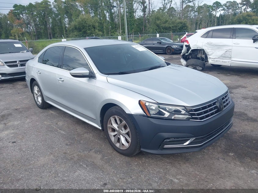 2016 VOLKSWAGEN PASSAT 1.8T S | 1VWAT7A38GC013761 | UPCARS