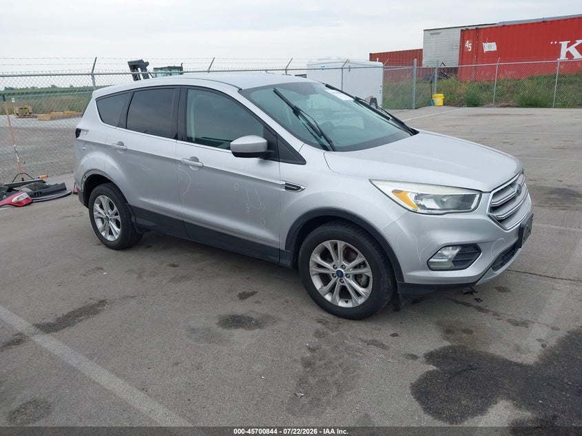 2017 FORD ESCAPE SE | 1FMCU0GD8HUD12576 | UPCARS