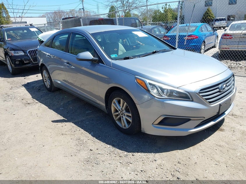 2016 HYUNDAI SONATA SE | 5NPE24AF1GH351393 | UPCARS
