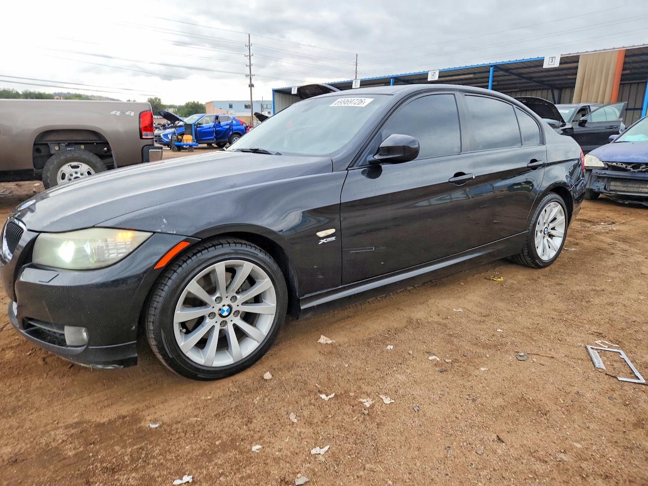 2011 BMW 3 SERIES XI | WBAPK7C53BF087043 | UPCARS