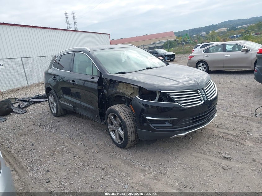 2017 LINCOLN MKC PREMIERE | 5LMCJ1D90HUL16584 | UPCARS