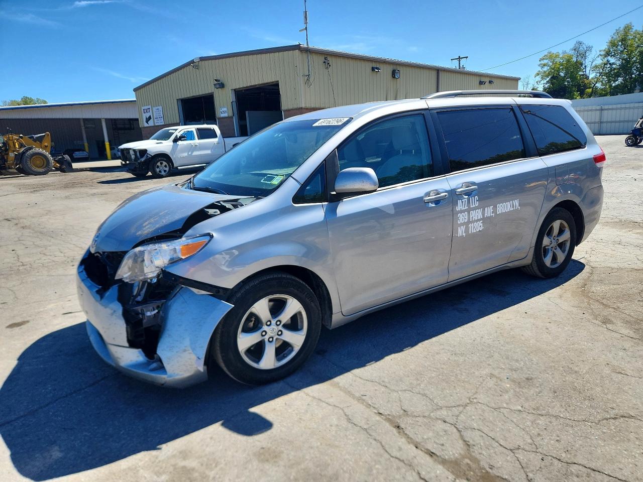 2013 TOYOTA SIENNA LE | 5TDKK3DC2DS293315 | UPCARS