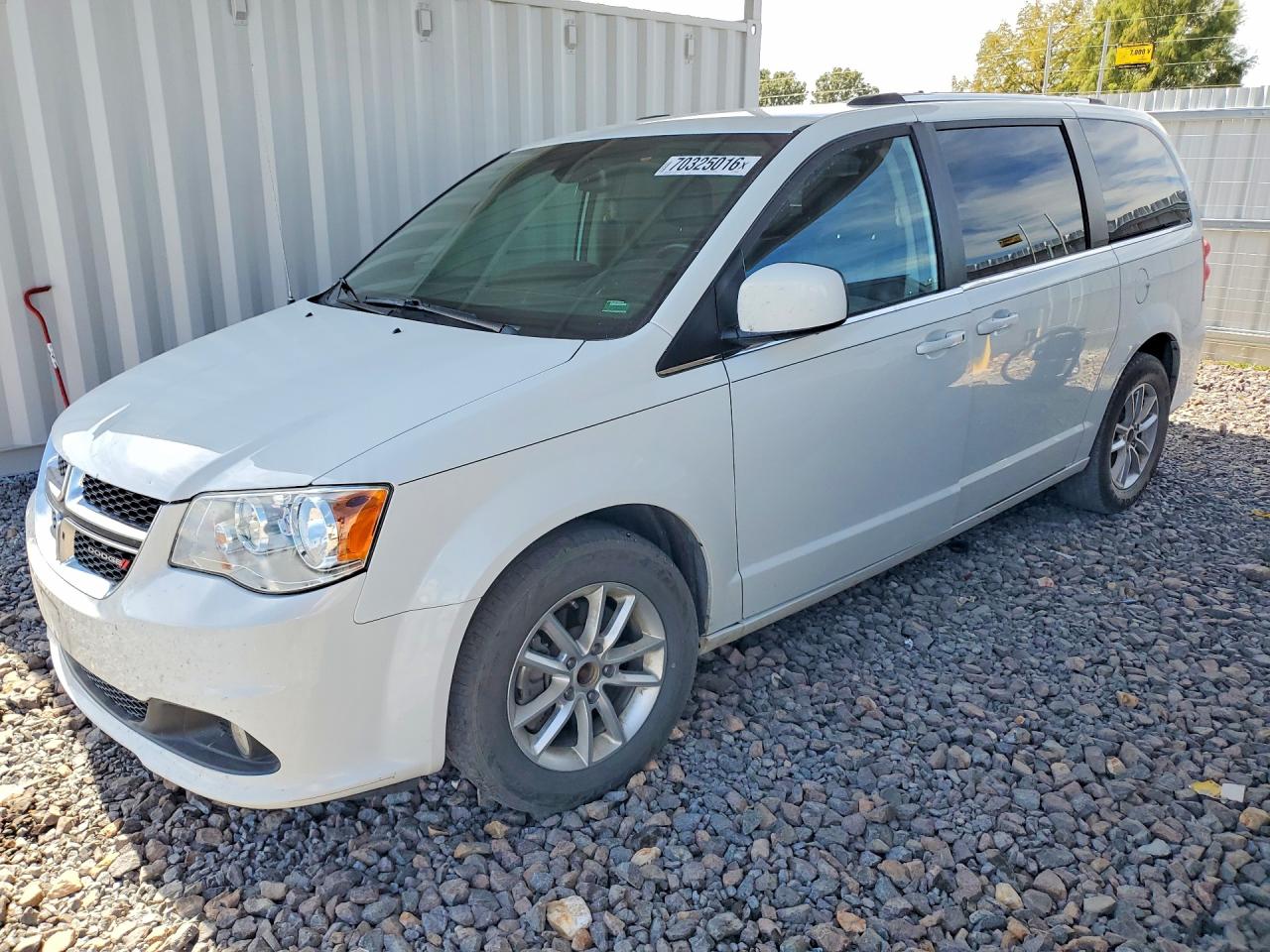 2018 DODGE CARAVAN SXT | 2C4RDGCGXJR301590 | UPCARS