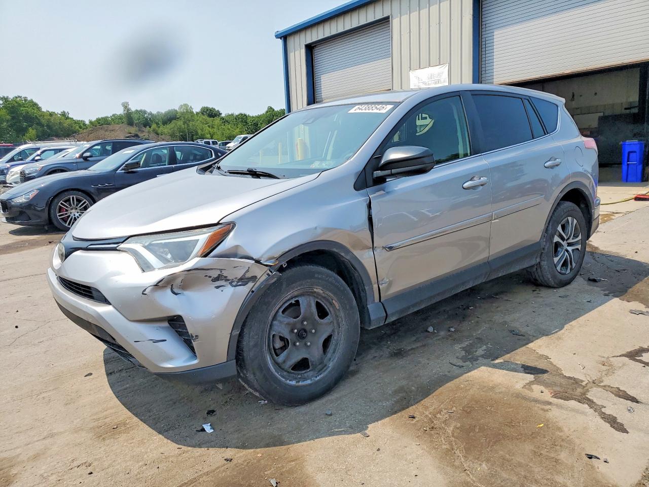 2018 TOYOTA RAV4 LE | JTMBFREV3JD255042 | UPCARS