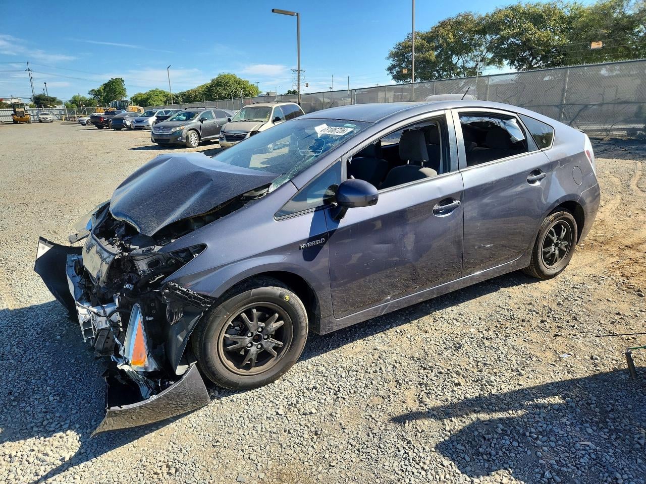 2013 TOYOTA PRIUS TWO | JTDKN3DU2D1682260 | UPCARS