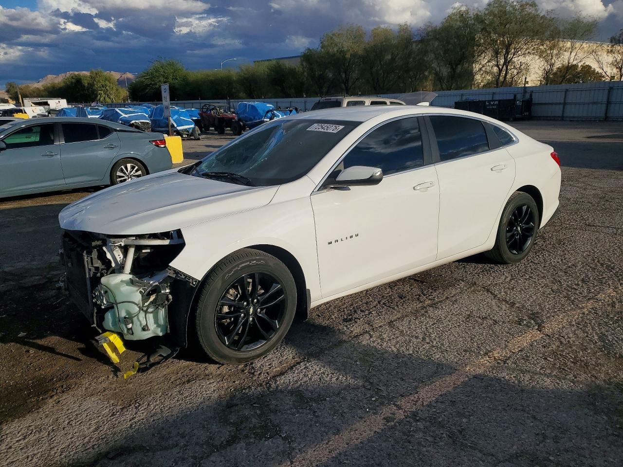 2018 CHEVROLET MALIBU LT | 1G1ZD5ST2JF275263 | UPCARS