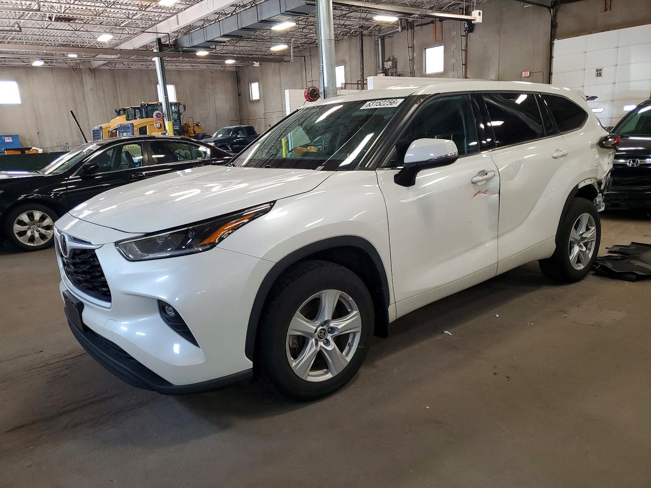 2021 TOYOTA HIGHLANDER LE | 5TDBZRBH5MS117775 | UPCARS