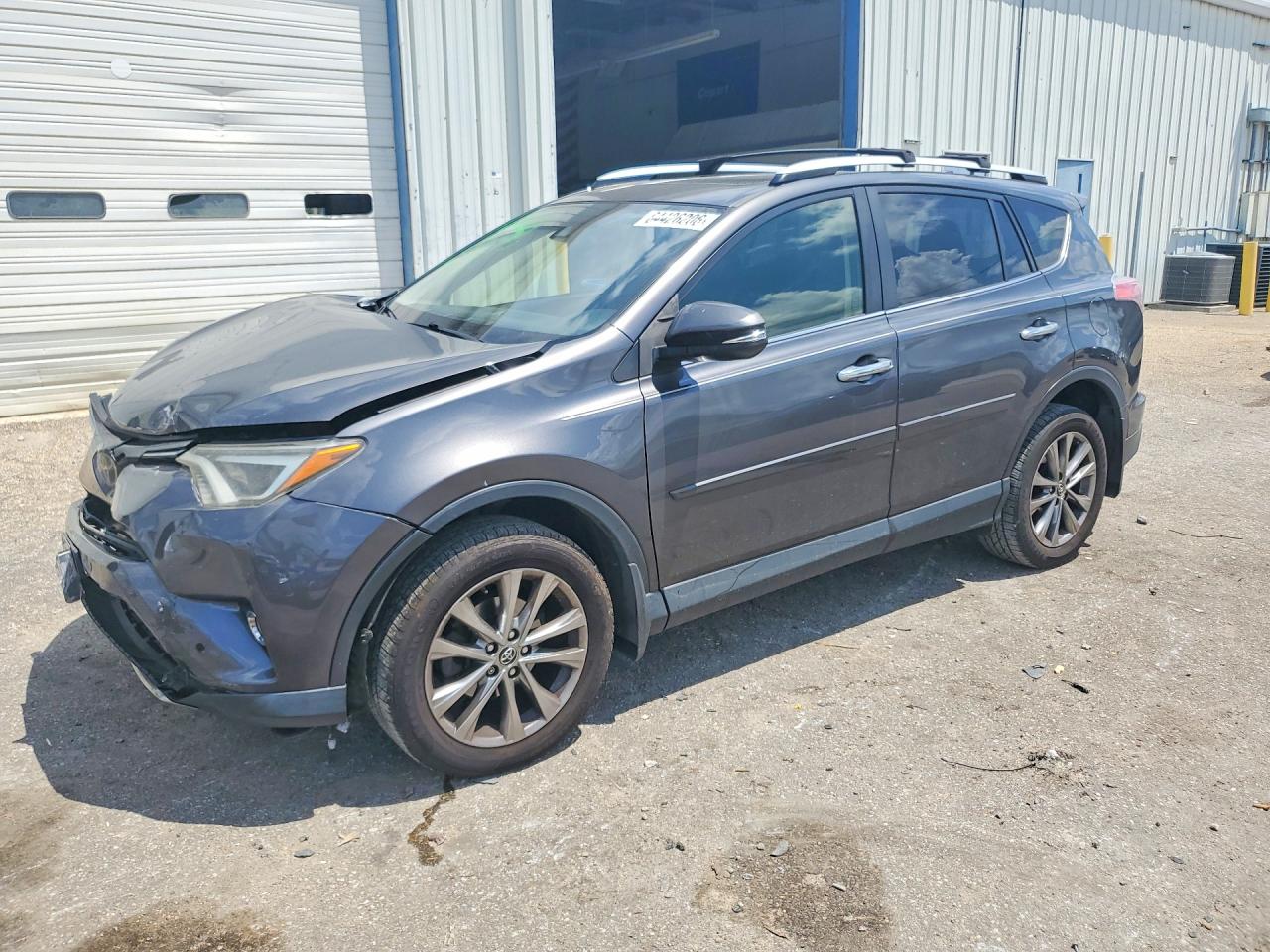 2016 TOYOTA RAV4 LIMITED | JTMYFREV7GJ083148 | UPCARS
