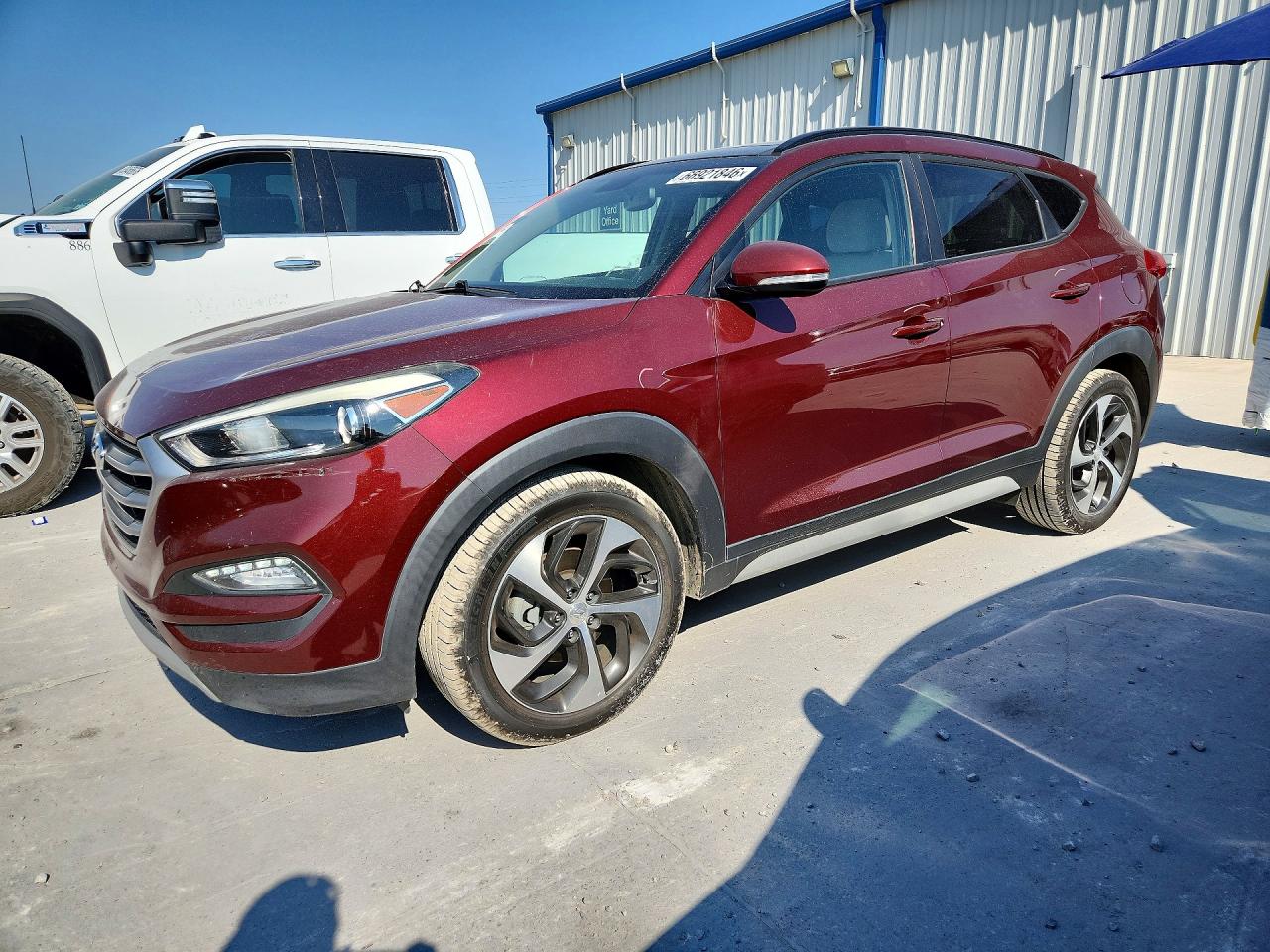 2018 HYUNDAI TUCSON VALUE | KM8J33A21JU633142 | UPCARS