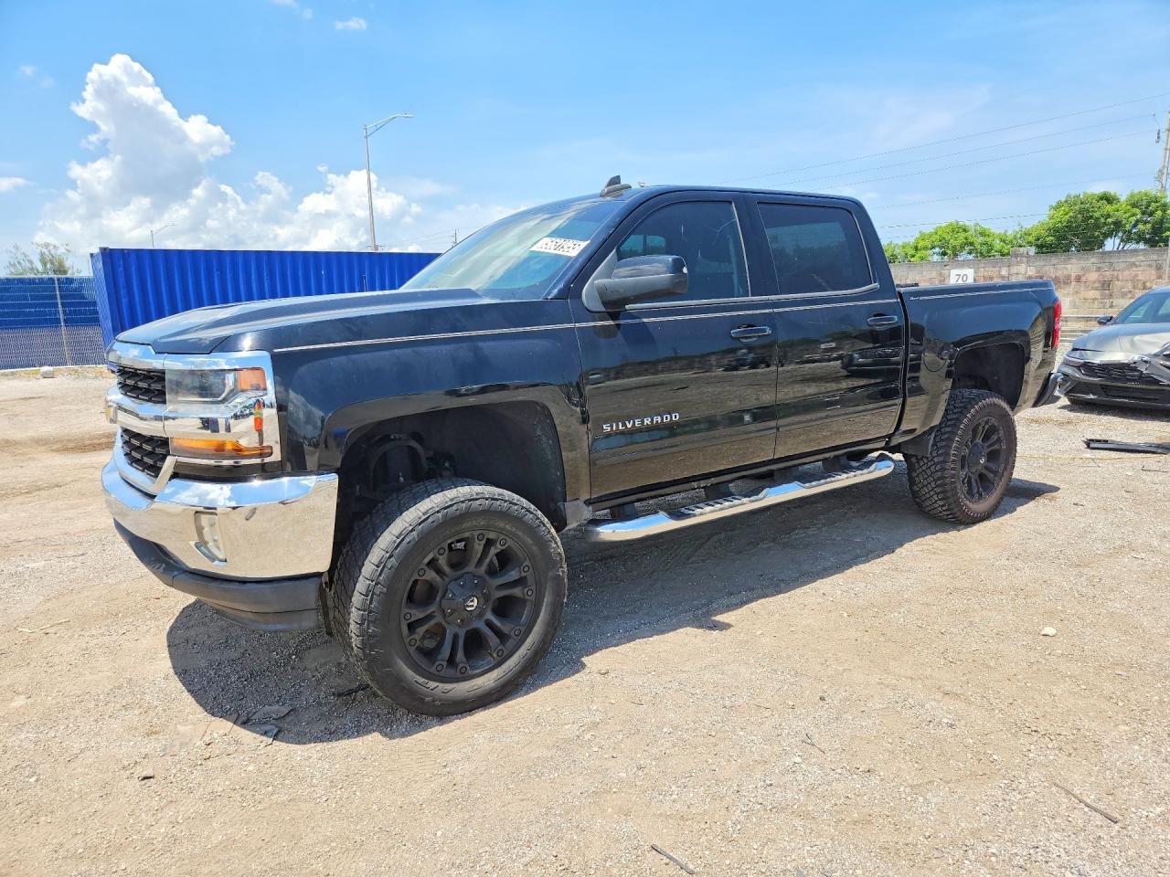 2017 CHEVROLET SILVERADO C1500 LT | 3GCPCREC0HG199569 | UPCARS
