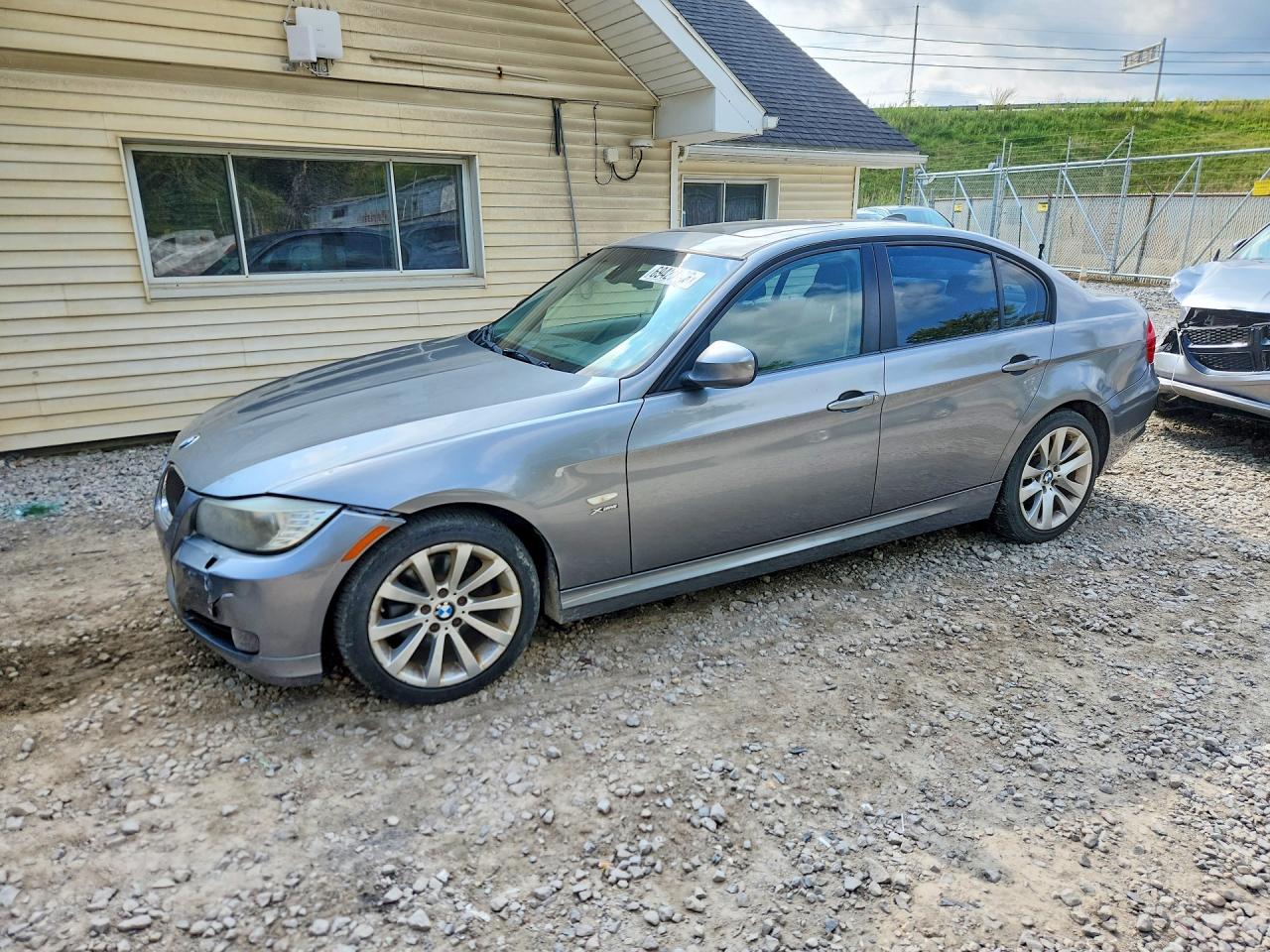 2011 BMW 3 SERIES XI SULEV | WBAPK5G53BNN80533 | UPCARS