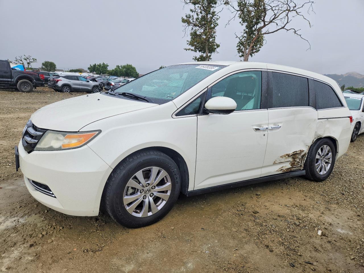 2015 HONDA ODYSSEY EX | 5FNRL5H40FB068778 | UPCARS
