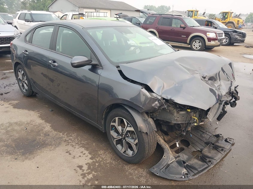2021 KIA FORTE LXS | 3KPF24AD6ME300961 | UPCARS