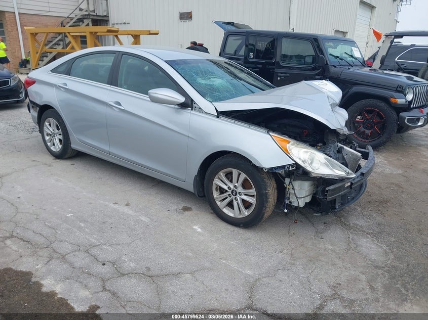 2013 HYUNDAI SONATA GLS | 5NPEB4AC2DH728086 | UPCARS