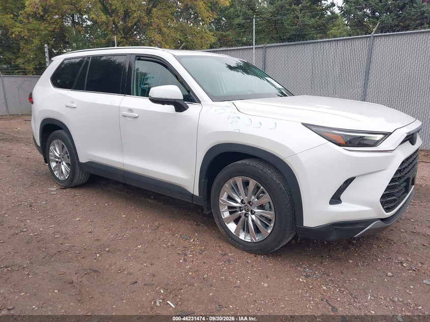 2024 TOYOTA GRAND HIGHLANDER PLATINUM | 5TDAAAB59RS049742 | UPCARS