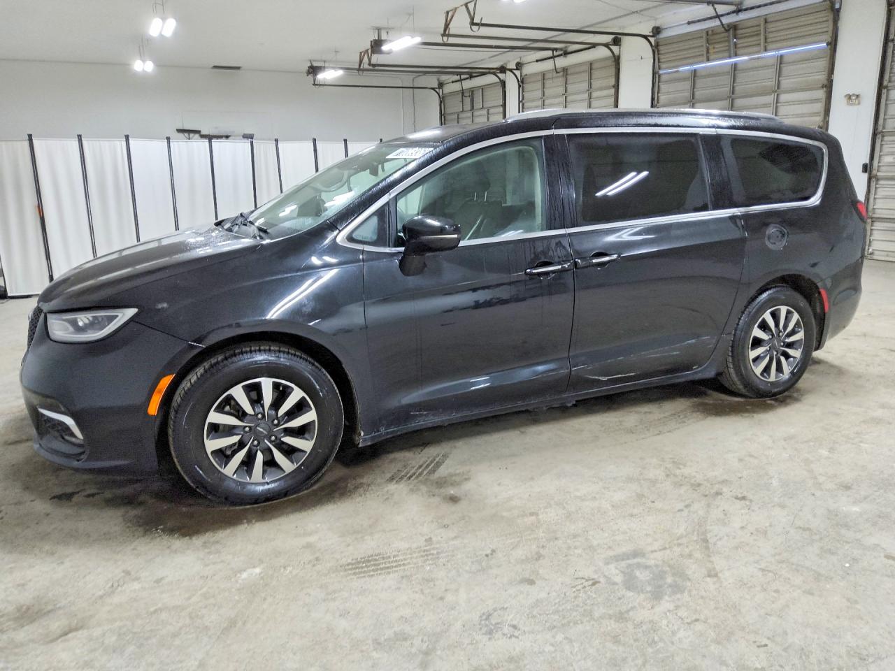 2021 CHRYSLER PACIFICA TOURING L | 2C4RC1BG8MR502930 | UPCARS