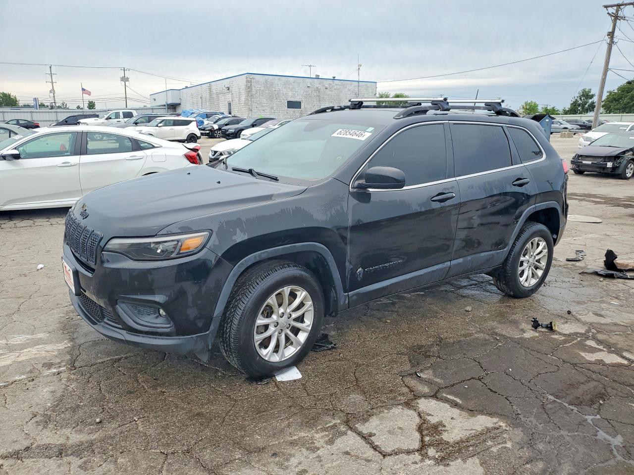 2019 JEEP CHEROKEE LATITUDE | 1C4PJMCBXKD489227 | UPCARS