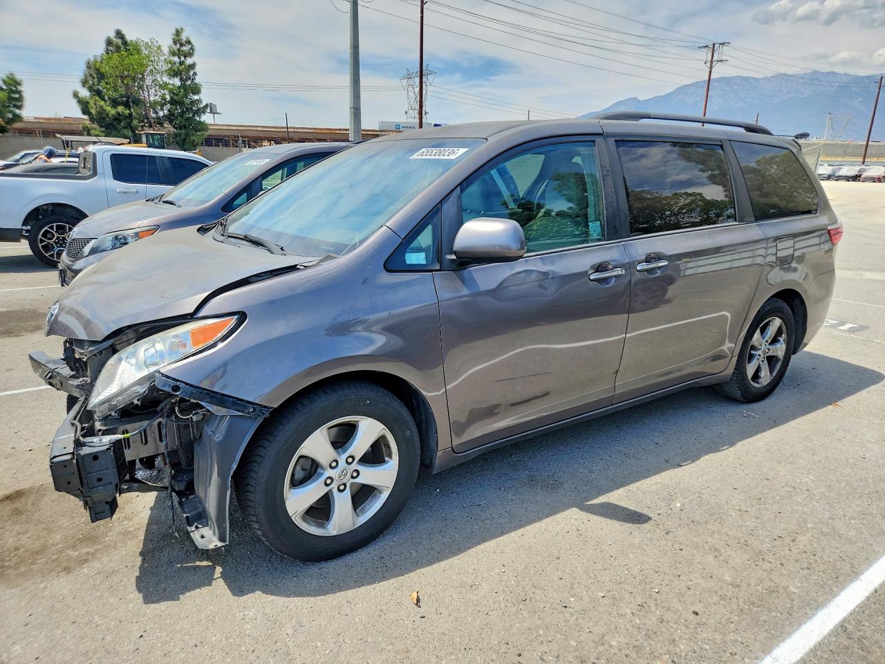 2017 TOYOTA SIENNA XLE 8-PASSENGER | 5TDYZ3DC4HS794850 | UPCARS