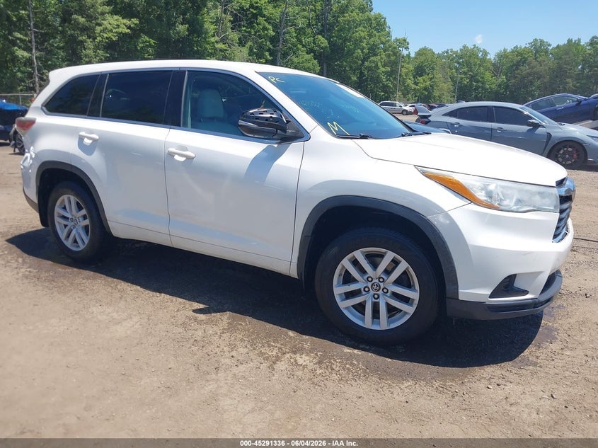 2016 TOYOTA HIGHLANDER LE V6 | 5TDBKRFH4GS317548 | UPCARS