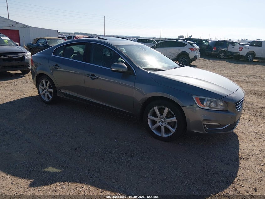 2016 VOLVO S60 T5 DRIVE-E PREMIER | YV126MFK8G2413283 | UPCARS