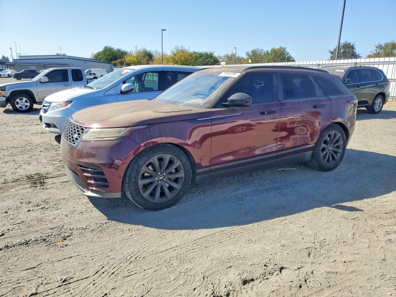 2018 LAND ROVER RANGEROVE R-DYNAMIC SE | SALYL2RVXJA761000 | UPCARS