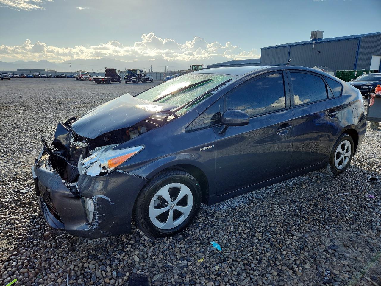 2015 TOYOTA PRIUS FOUR | JTDKN3DU5F1884657 | UPCARS