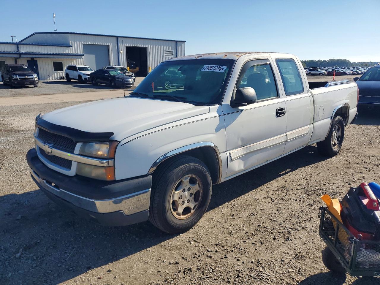 2004 CHEVROLET SILVERADO C1500 | 2GCEC19T841222117 | UPCARS