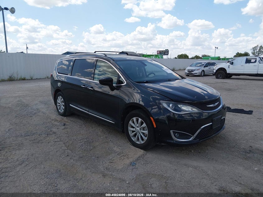 2019 CHRYSLER PACIFICA TOURING L | 2C4RC1BG3KR625404 | UPCARS