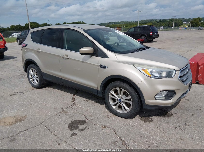2017 FORD ESCAPE SE | 1FMCU9GD1HUC46392 | UPCARS