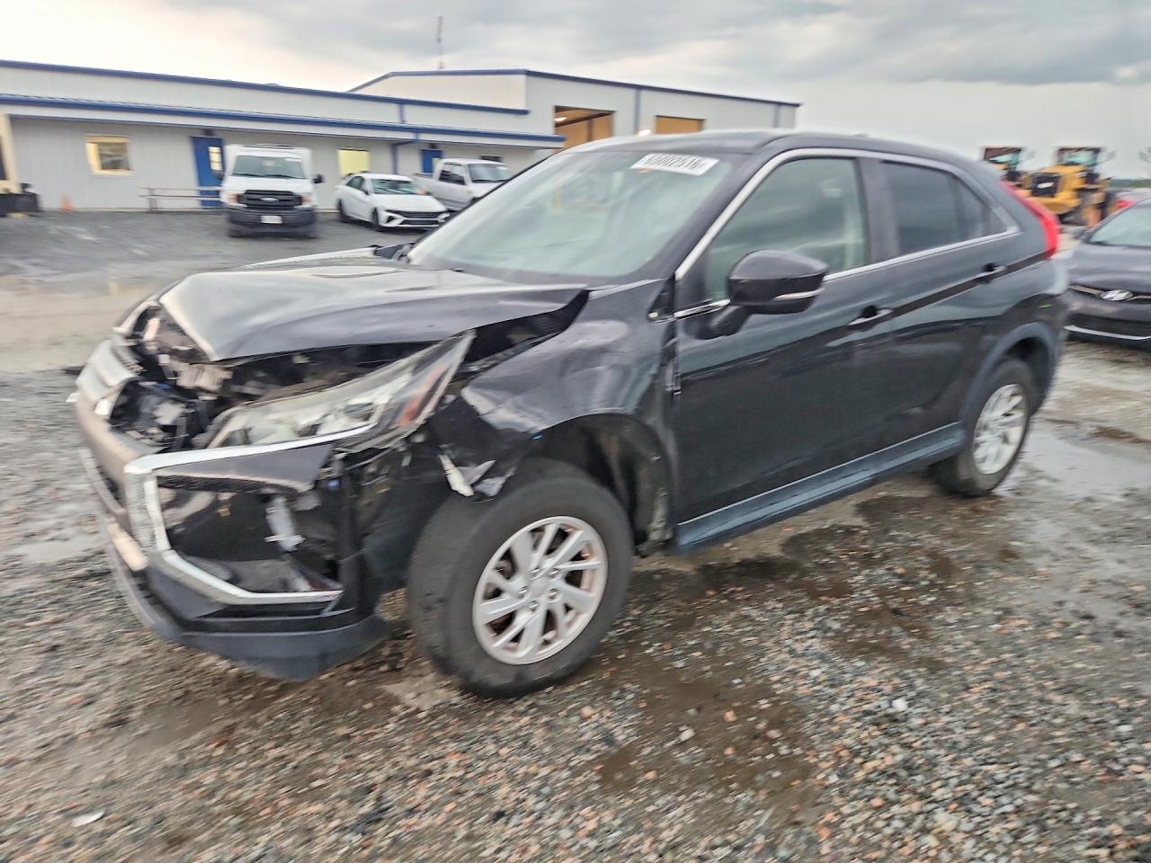 2019 MITSUBISHI ECLIPS ES | JA4AT3AA1KZ034106 | UPCARS