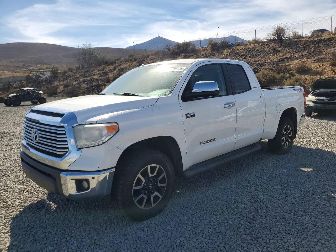 2015 TOYOTA TUNDRA DOUBLE CAB LIMITED | 5TFBY5F15FX463704 | UPCARS