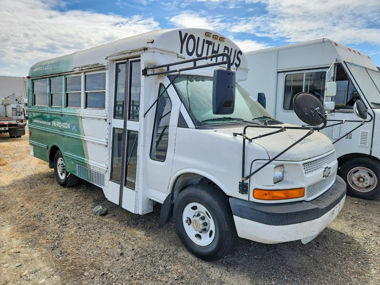 2005 CHEVROLET EXPRES SHUTTLE BUS | 1GBHG31V851143603 | UPCARS