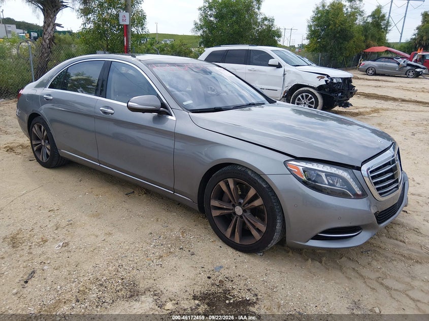 2015 MERCEDES-BENZ S 550 4MATIC | WDDUG8FB1FA107233 | UPCARS