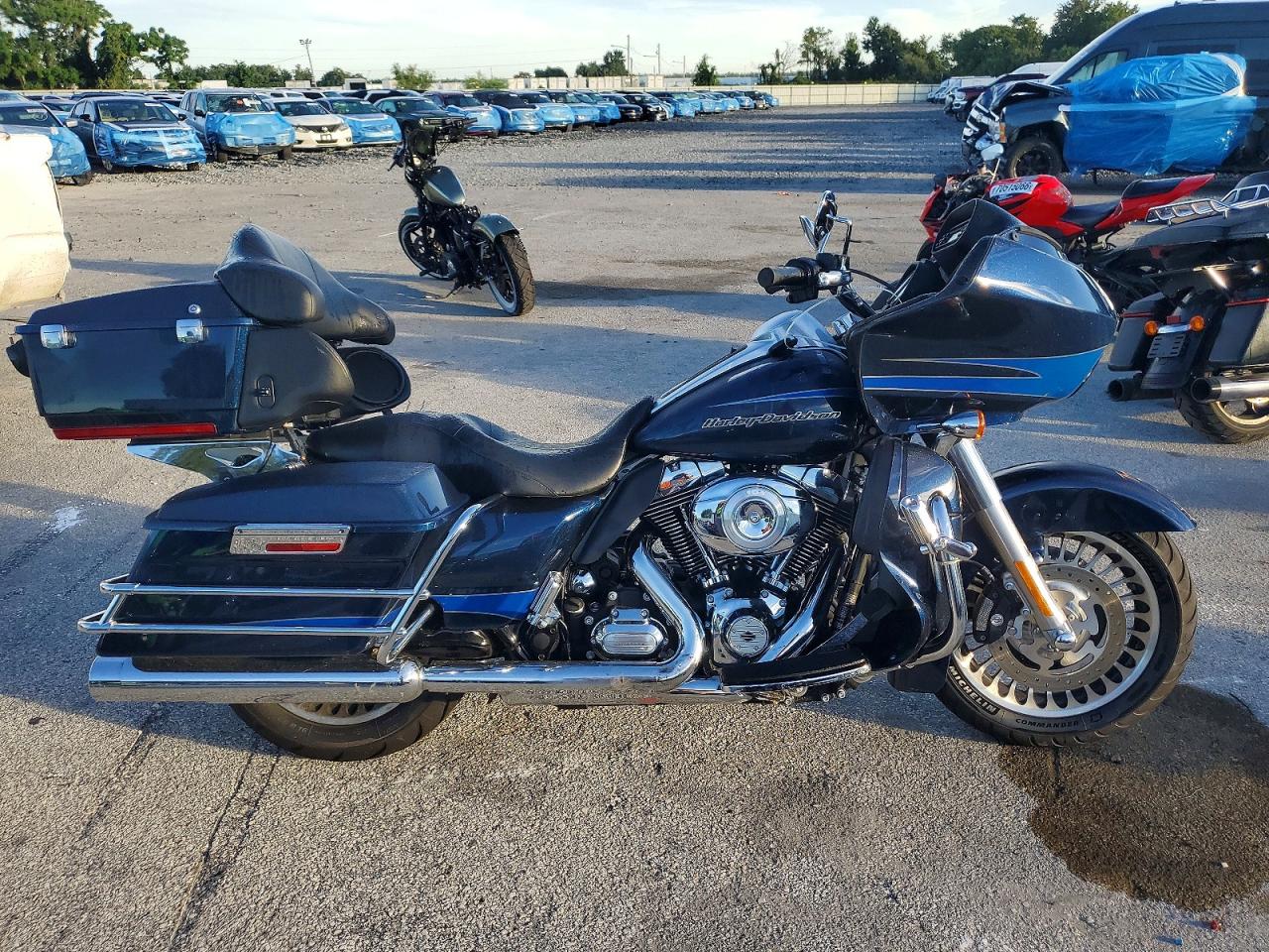 2013 HARLEY-DAVIDSON FL ROAD GLIDE ULTRA | 1HD1KGM10DB640857 | UPCARS